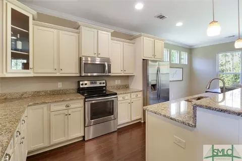 26 Gresham Ln, Savannah, GA 31419 photo 6