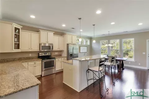 26 Gresham Ln, Savannah, GA 31419 photo 5
