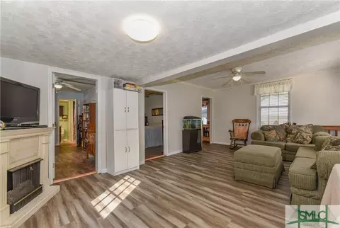 503 Pine St, Guyton, GA 31312 photo 9