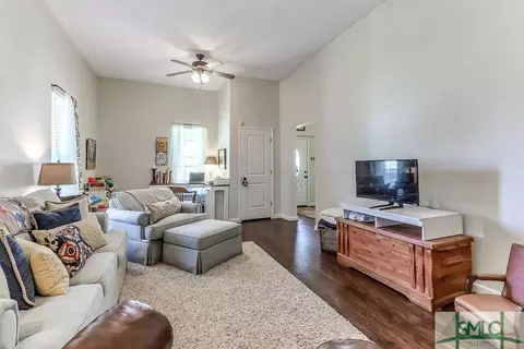 902 N Maple St, Springfield, GA 31329 photo 5