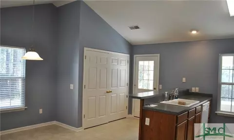 461 Shadowbrook Cir, Springfield, GA 31329 photo 6