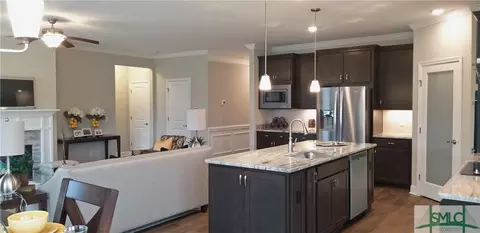 106 Champlain Dr, Pooler, GA 31322 photo 6