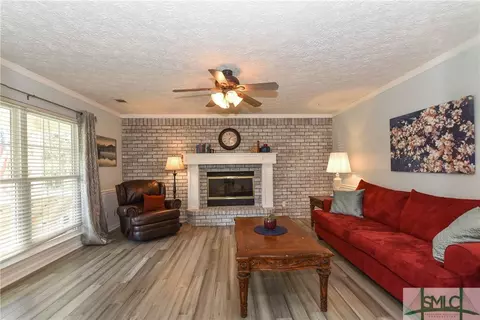 806 Robin Dr, Pooler, GA 31322 photo 5