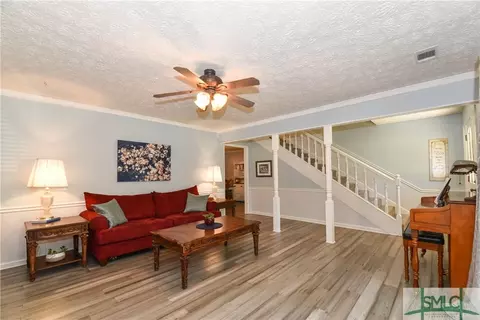 806 Robin Dr, Pooler, GA 31322 photo 4