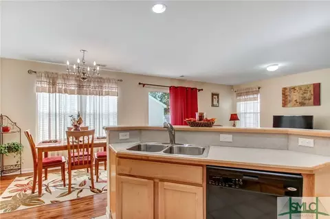 319 Hitching Post Ln, Pooler, GA 31322 photo 13