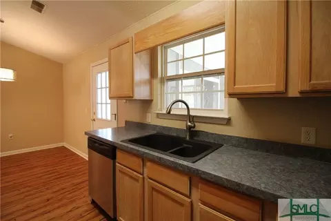 465 Shadowbrook Cir, Springfield, GA 31329 photo 7