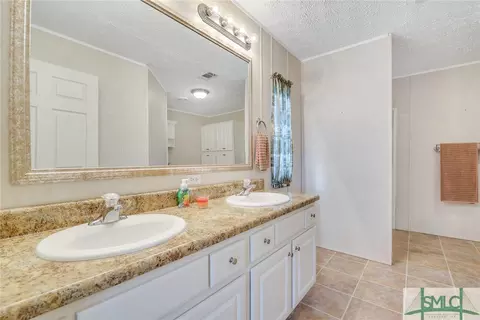 28 Leon Ln, Midway, GA 31320 photo 16