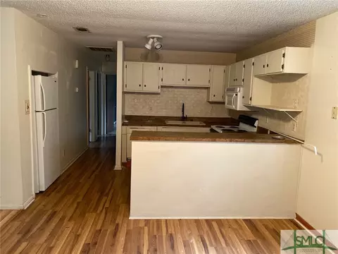 112 E Whatley St, Pooler, GA 31322 photo 3
