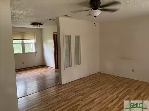 112 E Whatley St, Pooler, GA 31322 photo 2