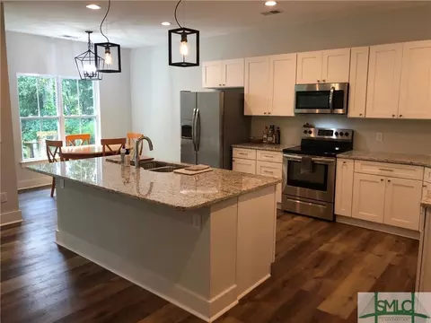 201 Bonaventure Rd, Thunderbolt, GA 31404 photo 12