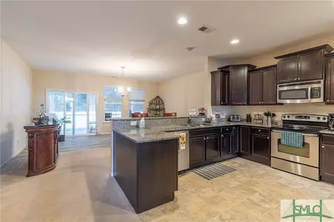 809 Hyacinth Cir, Guyton, GA 31312 photo 3