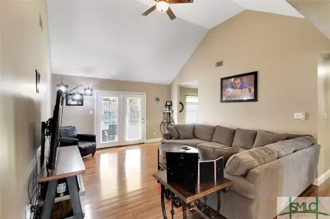 211 Longleaf Cir, Pooler, GA 31322 photo 5