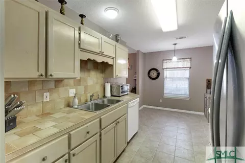 211 Longleaf Cir, Pooler, GA 31322 photo 8