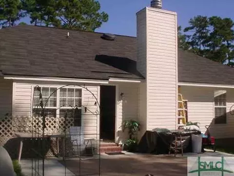 105 E Ninth St, Rincon, GA 31326 photo 2