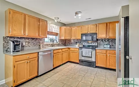116 Longleaf Cir, Pooler, GA 31322 photo 9
