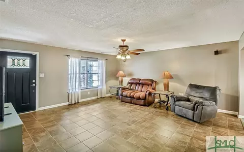 116 Longleaf Cir, Pooler, GA 31322 photo 6