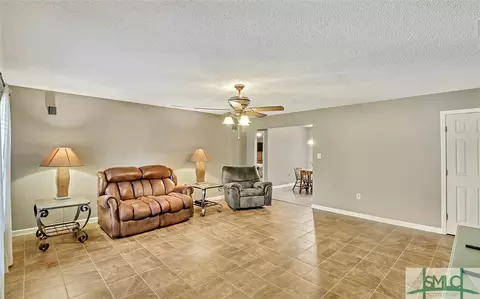 116 Longleaf Cir, Pooler, GA 31322 photo 5
