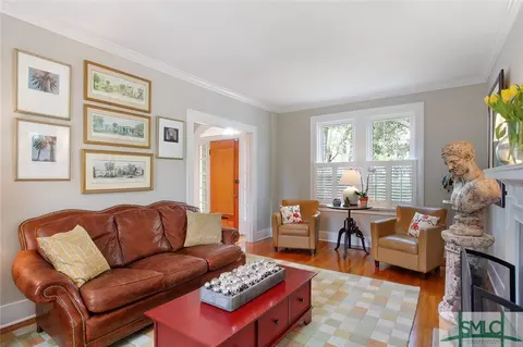 21 E 52nd St, Savannah, GA 31405 photo 4