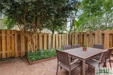 511 E Perry St, Savannah, GA 31401 photo 21