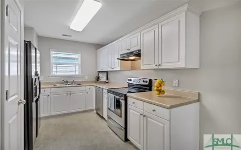 161 Lakepointe Dr, Pooler, GA 31322 photo 7