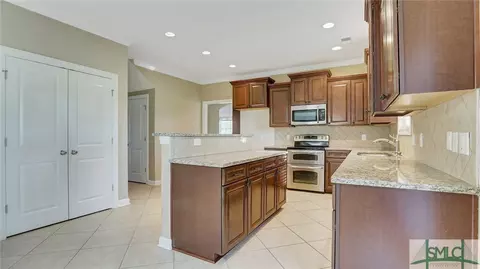 102 Sutton Ln, Pooler, GA 31322 photo 11