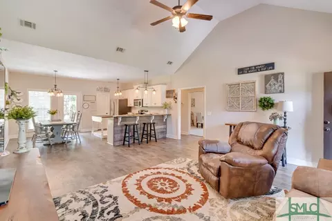 508 Trinity Ave, Brooklet, GA 30415 photo 4