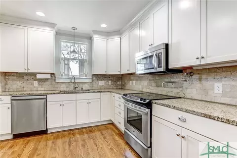 34 E 53rd St, Savannah, GA 31405 photo 10