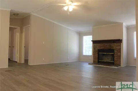 91 Cornfield Ave, Midway, GA 31320 photo 6