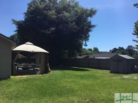 301 E Fourth St, Springfield, GA 31329 photo 14