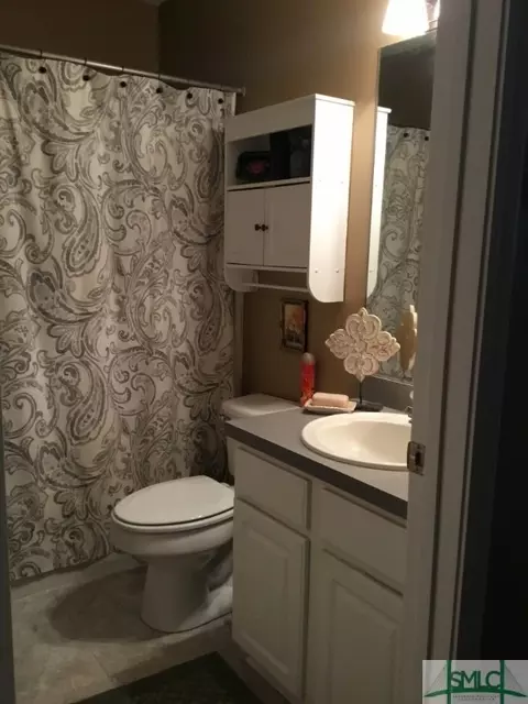 301 E Fourth St, Springfield, GA 31329 photo 10