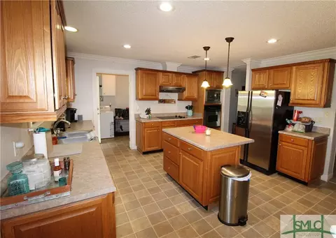 653 Zittrouer Rd, Guyton, GA 31312 photo 6
