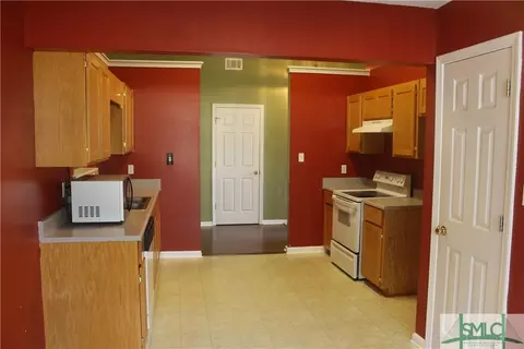 235 Longleaf Cir, Pooler, GA 31322 photo 5