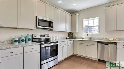 129 Grimsby Rd, Savannah, GA 31407 photo 17