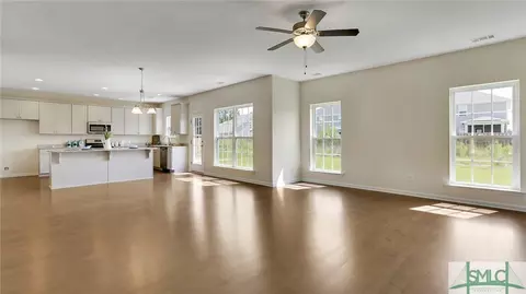 129 Grimsby Rd, Savannah, GA 31407 photo 10