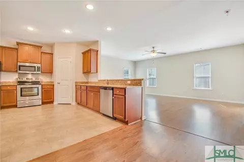 226 Standing Pine Cir, Pooler, GA 31322 photo 13