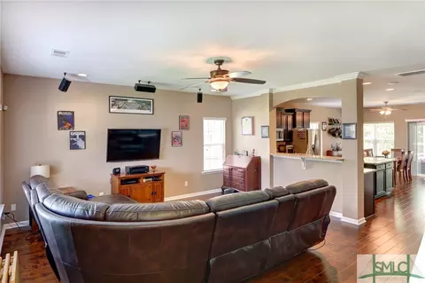 368 Casey Dr, Pooler, GA 31322 photo 4