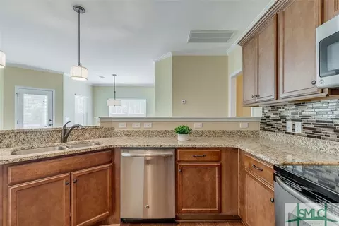 156 Regency Cir, Pooler, GA 31322 photo 17