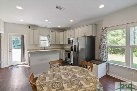 103 Rogers Dr, Rincon, GA 31326 photo 6