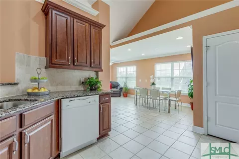 100 Redwall Cir, Savannah, GA 31407 photo 11