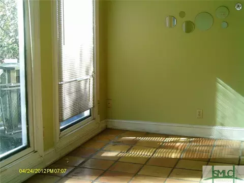 409 E 38th St, Savannah, GA 31405 photo 2