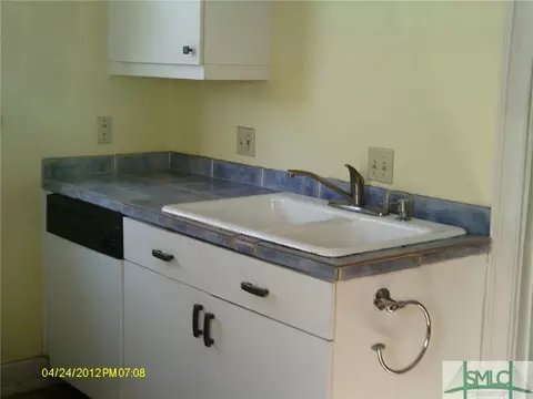 409 E 38th St, Savannah, GA 31405 photo 4