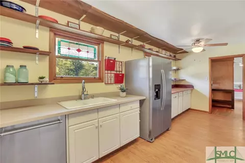 202 S Ash St, Springfield, GA 31329 photo 8