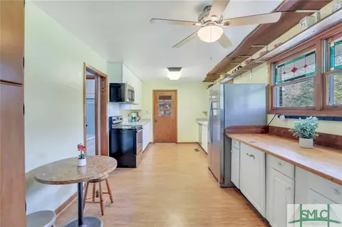 202 S Ash St, Springfield, GA 31329 photo 9