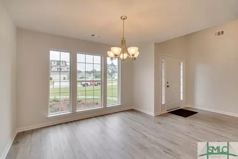 247 Longleaf Cir, Pooler, GA 31322 photo 3