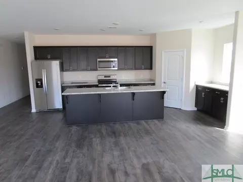 245 Lakepointe Dr, Savannah, GA 31407 photo 7