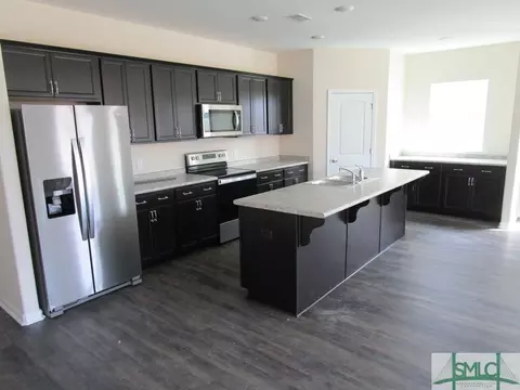 245 Lakepointe Dr, Savannah, GA 31407 photo 6
