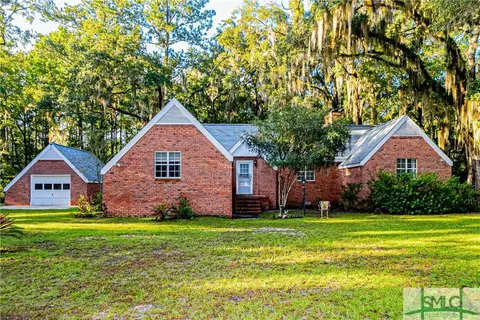 77 Marshview Dr, Midway, GA 31320 photo 1