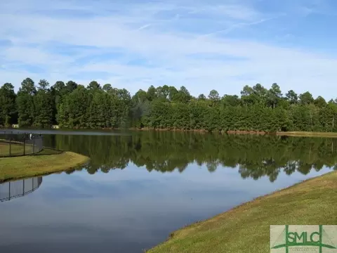 252 Lakepointe Dr, Savannah, GA 31407 photo 5