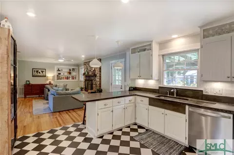201 Devonshire Rd, Savannah, GA 31410 photo 16