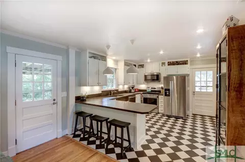 201 Devonshire Rd, Savannah, GA 31410 photo 12
